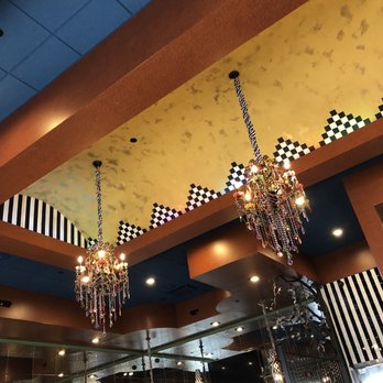 Chit Chat Diner - Inside - Diners Near Me - West Orange, New Jersey