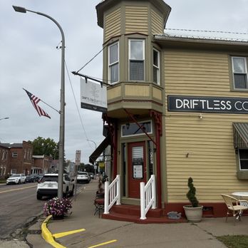 Driftless Coffee Co - Coffee & Tea Near Me - Cassville, Wisconsin Driftless Coffee Co - Coffee & Tea Near Me - Cassville, Wisconsin