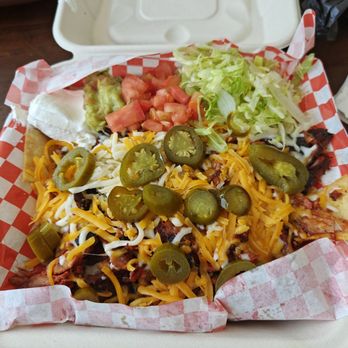 365 Tacos - Terrell - a tray of nachos - Tacos Near Me - Terrell, Texas