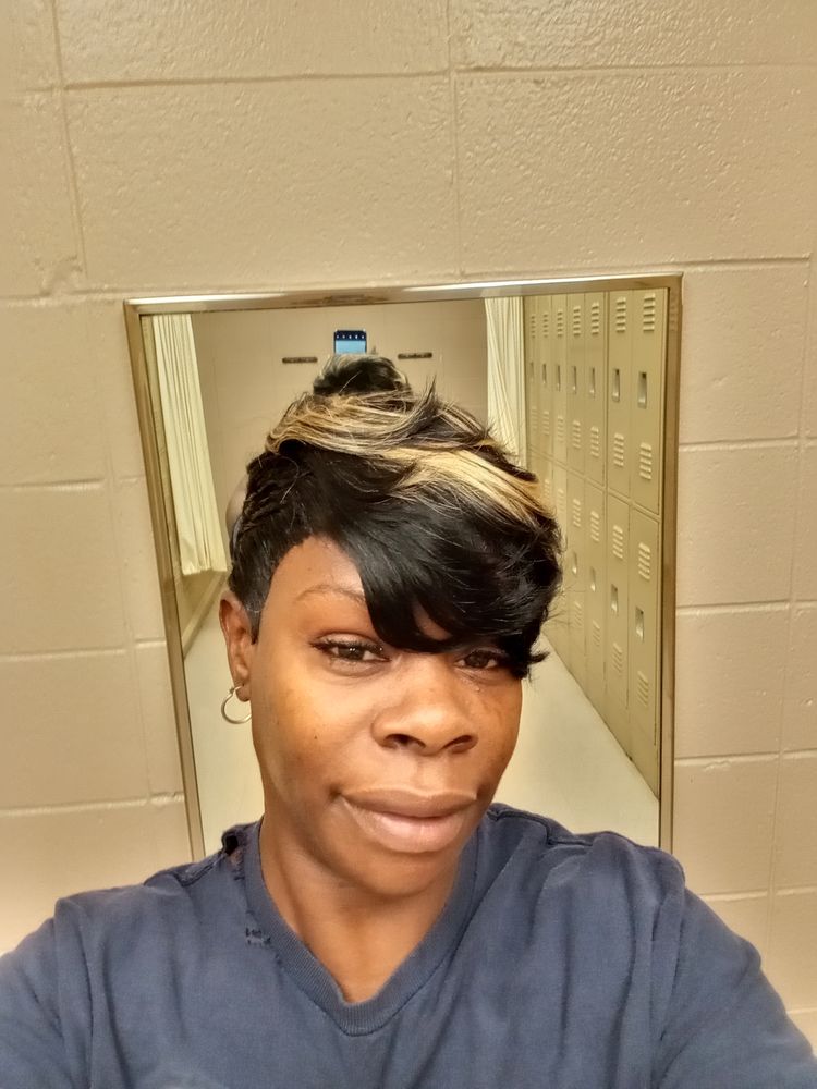 HOUSE OF BEAUTY Mound Bayou, Mississippi Hair Salons Phone Number