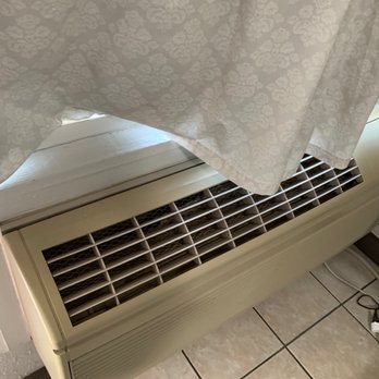 Riverwalk Park Inn Cafe - Air conditioner/ heater - Breakfast & Brunch Near Me - Chelan, Washington Riverwalk Park Inn Cafe - Air conditioner/ heater - Breakfast & Brunch Near Me - Chelan, Washington