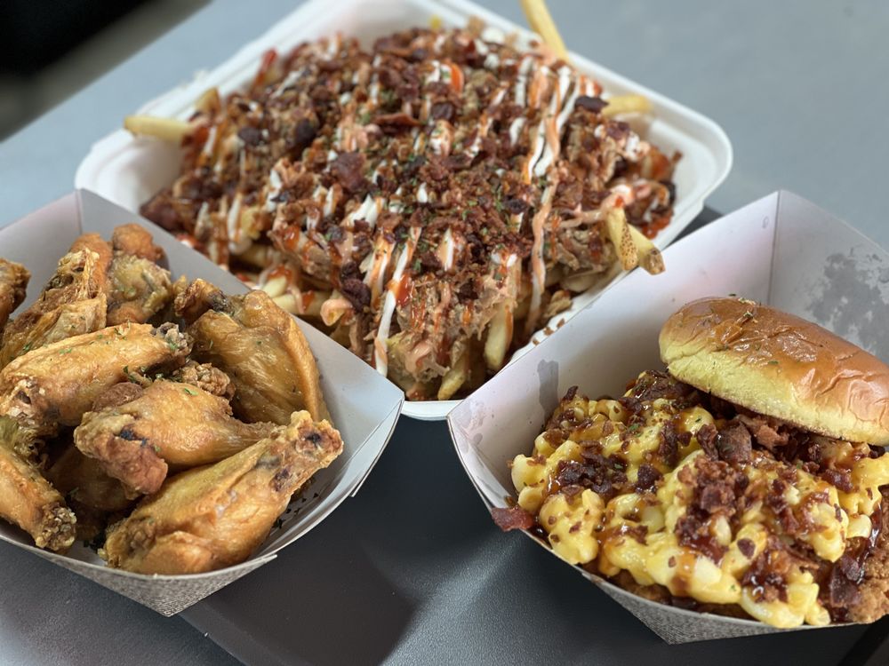 WINGS & FRIES CO. Updated September 2024 Cll Acuarela S/N, Guaynabo