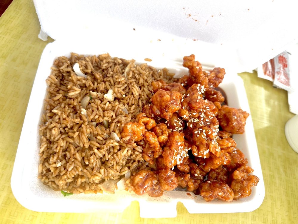 Food from Dragon Express