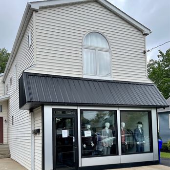 Tom and Luigi's Tailor Shop - Tom and Luigi's Tailor Shop 4130 Seneca St. Buffalo, NY 14224 - Sewing & Alterations Near Me - Buffalo, New York Tom and Luigi's Tailor Shop - Tom and Luigi's Tailor Shop 4130 Seneca St. Buffalo, NY 14224 - Sewing & Alterations Near Me - Buffalo, New York