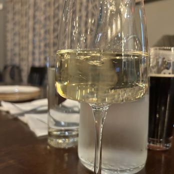 Nic's Trattoria - White wine - Pizza Near Me - East Greenbush, New York Nic's Trattoria - White wine - Pizza Near Me - East Greenbush, New York