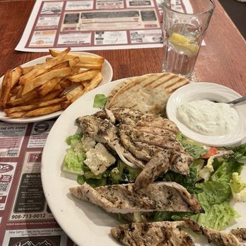 Clinton Station Diner - Chicken Souvlaki Platter - Diners Near Me - Clinton, New Jersey Clinton Station Diner - Chicken Souvlaki Platter - Diners Near Me - Clinton, New Jersey