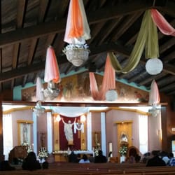 St Philip Neri - Inside Church, decoration by Ricardo Lagunas