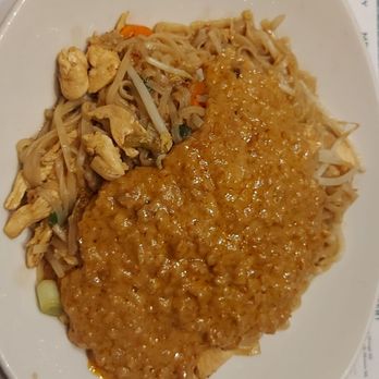 Salad King Restaurant - Siam noodles - Thai Near Me - Toronto, Ontario