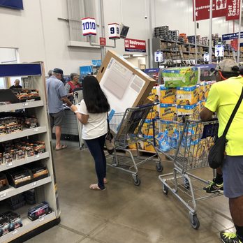 Lowe's Home Improvement - More than 3 people in both lines. False advertising. - Hardware Stores Near Me - Honolulu, Hawaii
