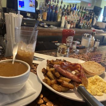 Bacon N Beanz - Breakfast & Brunch Near Me - Woonsocket, Rhode Island