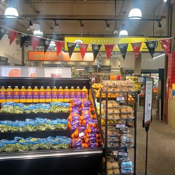 Lunds & Byerlys Nokomis - Grocery Near Me - Minneapolis, Minnesota