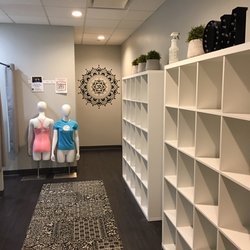 Forever Om Yoga - Changing area and storage