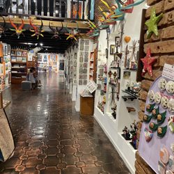 Puerto Rican Art & Crafts