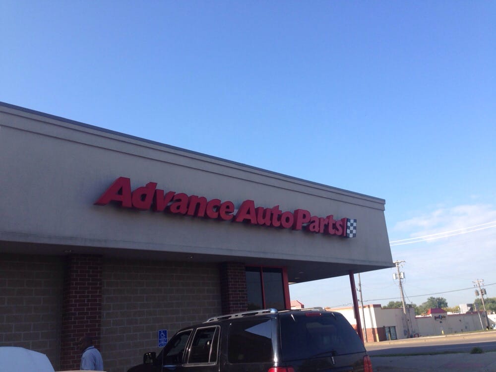 ADVANCE AUTO PARTS Updated August 2024 4545 Central Ave NE, Columbia Heights, Minnesota