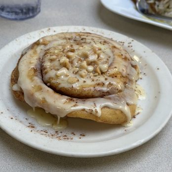 Cinnamon's Restaurant - Pancakes Near Me - Kailua, Hawaii Cinnamon's Restaurant - Pancakes Near Me - Kailua, Hawaii