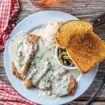 Big Axe Bar & Grill - Country Fried Steak - Burgers Near Me - Alvin, Texas