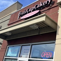 Eva's Cupcakery