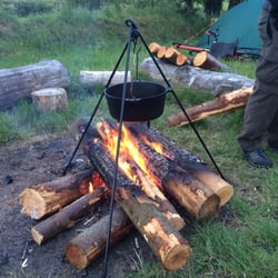 Raven's Rest - Camp oven is out