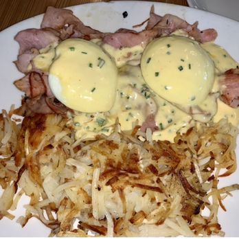 Northside Kitchen - Eggs Benedict with hash browns. - Breakfast & Brunch Near Me - Avon, Colorado