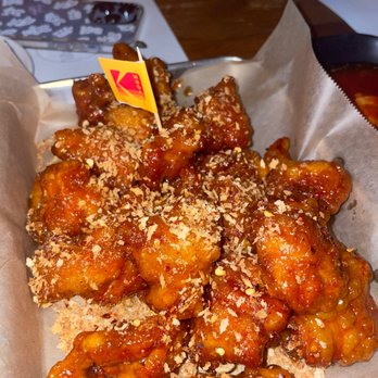 Take31 - Garlic Crust & Spicy Chicken - Korean Near Me - New York, New York