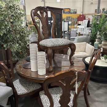 Home Consignment Center - Furniture Stores Near Me - Folsom, California