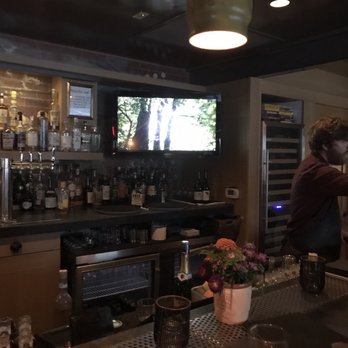 Drink Well - Gastropubs Near Me - Austin, Texas