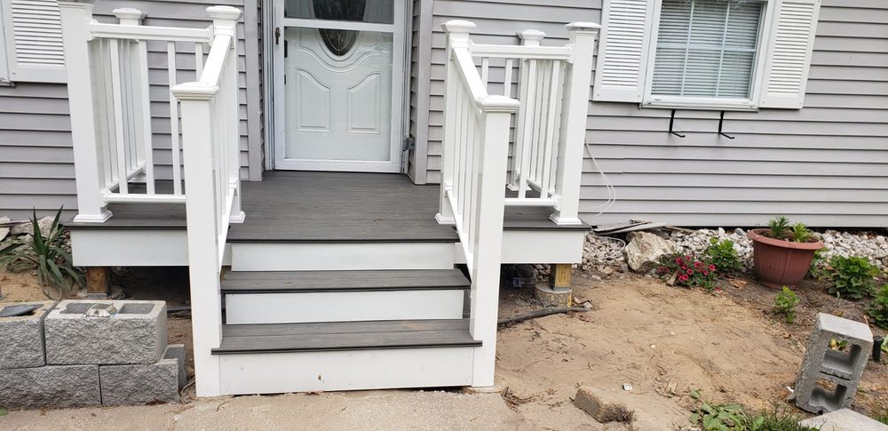 Slide of Palomino Construction