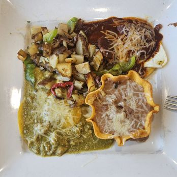 Jovi's Diner - Huevos Divorciados - Mexican Near Me - San Bernardino, California Jovi's Diner - Huevos Divorciados - Mexican Near Me - San Bernardino, California