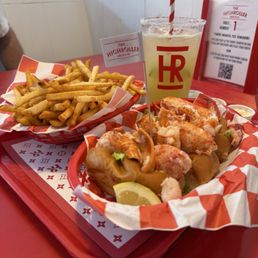 LOBSTER ROLL FLIGHT TG LOBSTER ROLL FLIGHT TG