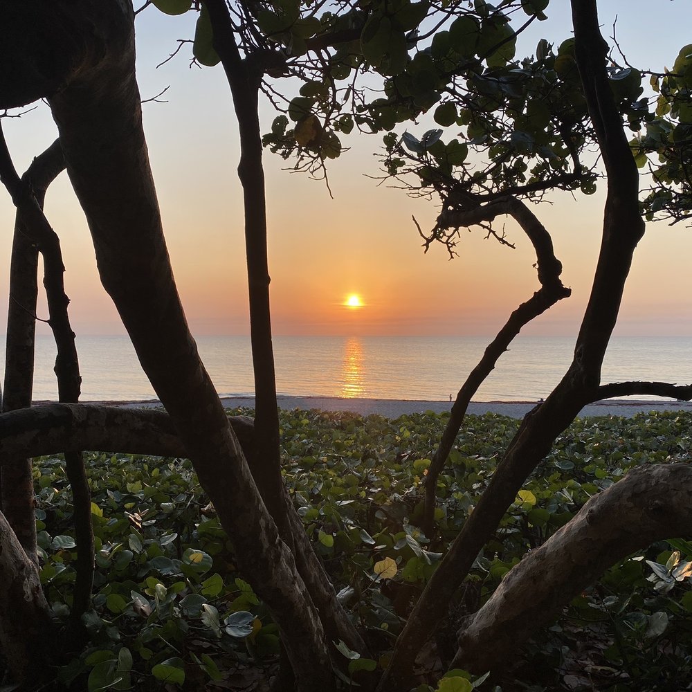Jupiter Beach - Captioning sunrise. AK - Beaches Near Me Jupiter Beach - Captioning sunrise. AK - Beaches Near Me