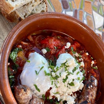 Robins Restaurant - Shakshuka - New American Near Me - Cambria, California