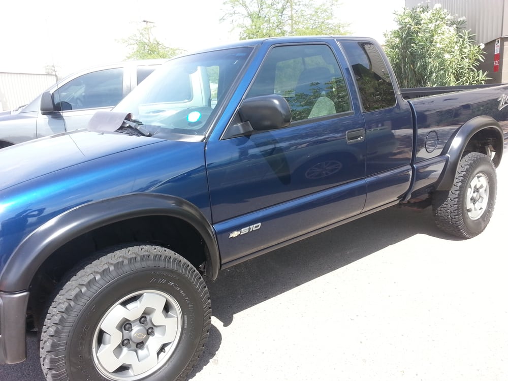 ECONO LUBE N’ TUNE Auto Repair 42410 N Vision Way, Phoenix, AZ