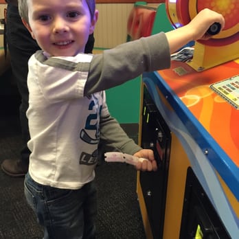 Chuck E. Cheese - "I win" - Pizza Near Me - Reno, Nevada