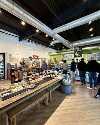 The Farmhouse Deli & Pantry by null