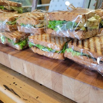 Ely's To Go - Vegan chicken sandwiches! - Vegan Near Me - Youngstown, Ohio