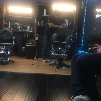 Mackhard Barber Shoppe - Naperville - Milan - Barbers Near Me - Naperville, Illinois Mackhard Barber Shoppe - Naperville - Milan - Barbers Near Me - Naperville, Illinois