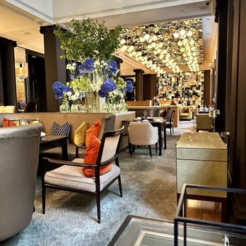 Mirror Room - Breakfast & Brunch Near Me - London, XGL