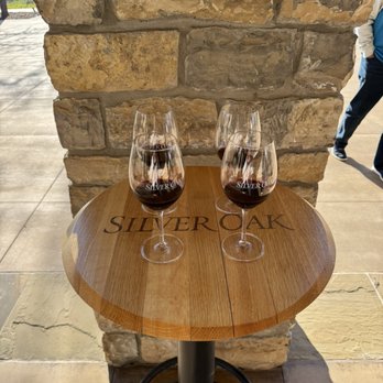 Silver Oak - Oakville - Tasting at Silver Oak - Wineries Near Me - Oakville, California