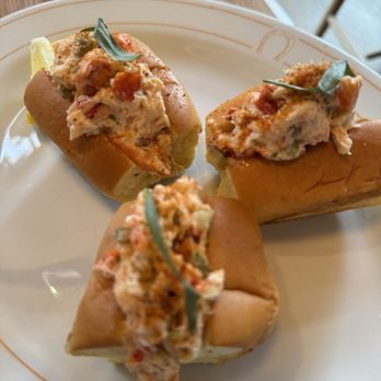 Hundredfold - Lobster Roll Bites - Brasseries Near Me - Elmont, New York