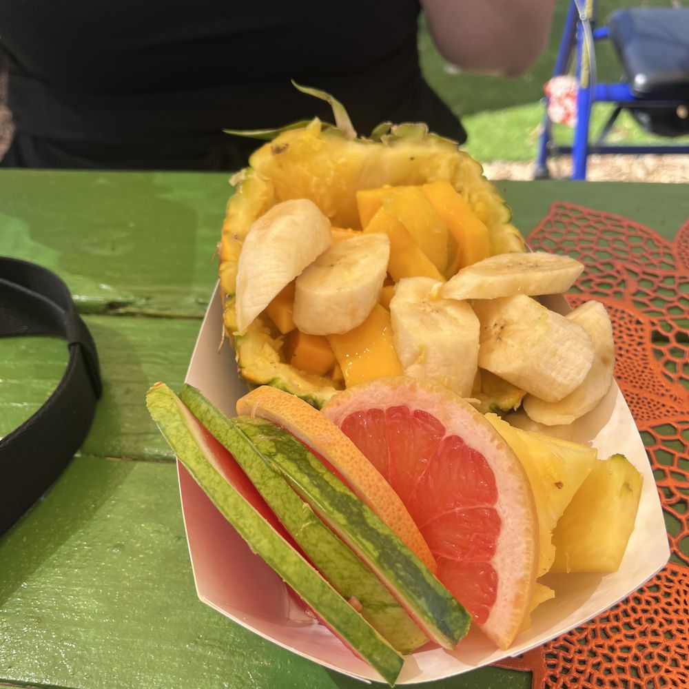 Maui Fruit Truck - Need I say more? - Food Trucks Near Me - Lahaina, Hawaii Maui Fruit Truck - Need I say more? - Food Trucks Near Me - Lahaina, Hawaii