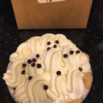 Dahlia Bakery - The banana cream pie was average and over priced. About the size of 5 inches was $20. - Bakeries Near Me - Seattle, Washington Dahlia Bakery - The banana cream pie was average and over priced. About the size of 5 inches was $20. - Bakeries Near Me - Seattle, Washington