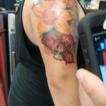 Black Tie Parlor - Flower sleeve in progress - Tattoo Near Me - Miami, Florida Black Tie Parlor - Flower sleeve in progress - Tattoo Near Me - Miami, Florida