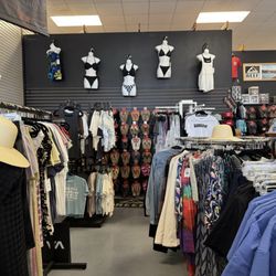 Halby's - Womens bathing suits