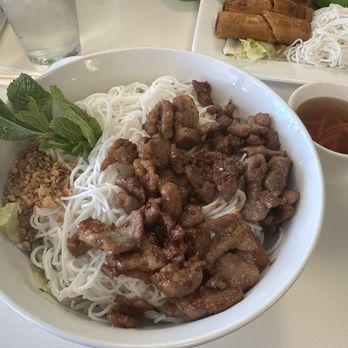 Ha Long Pho Noodle House - BBQ Pork vermicelli (cold noodle) - Vietnamese Near Me - Honolulu, Hawaii Ha Long Pho Noodle House - BBQ Pork vermicelli (cold noodle) - Vietnamese Near Me - Honolulu, Hawaii