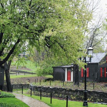 Maker's Mark Distillery - Tours Near Me - Loretto, Kentucky