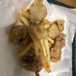 Ghost Fried Chicken - 6 piece chicken with fries