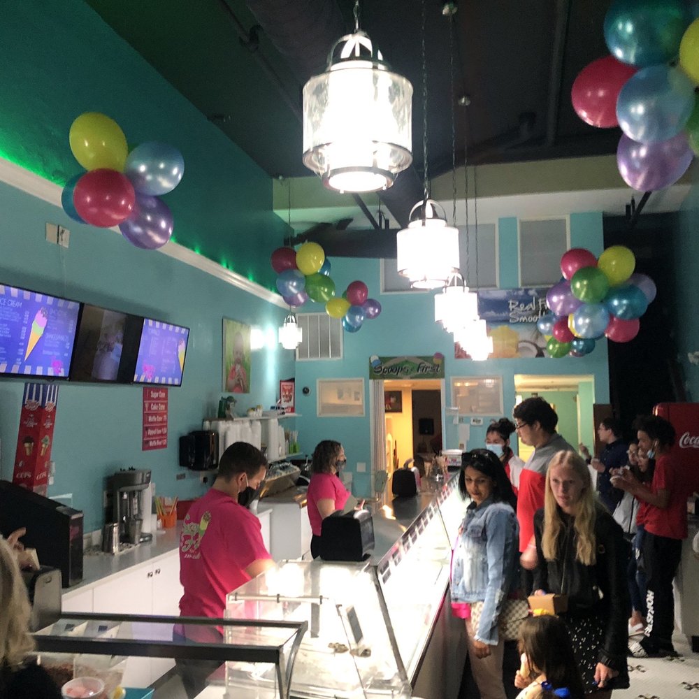 Scoops on First - Ice Cream & Frozen Yogurt Near Me - Fort Myers, Florida