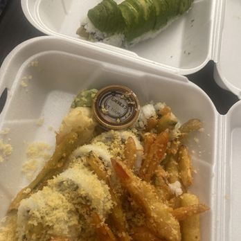 Love Oasis Sushi - Veggie Roll and Crunch Veggie Roll - Sushi Bars Near Me - Hesperia, California Love Oasis Sushi - Veggie Roll and Crunch Veggie Roll - Sushi Bars Near Me - Hesperia, California