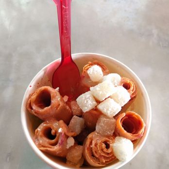 Eathai - Thai iced tea with raspberry mixed in and mochi and condensed milk topping - Thai Near Me - Boca Raton, Florida