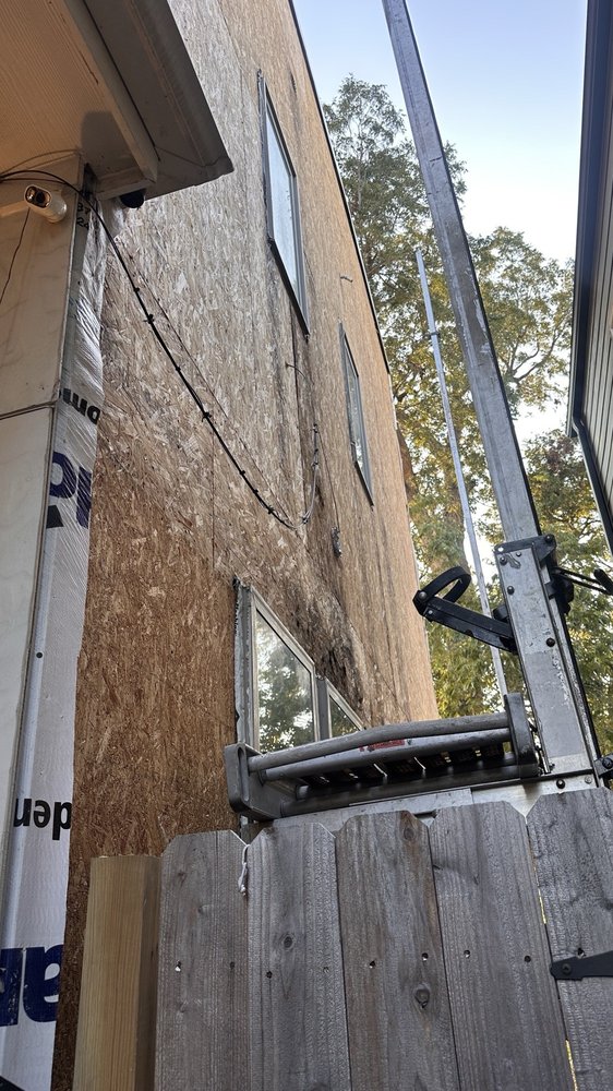 Slide of Allied Siding and Windows